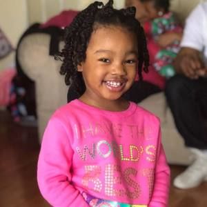 Meet your Posher, Nina